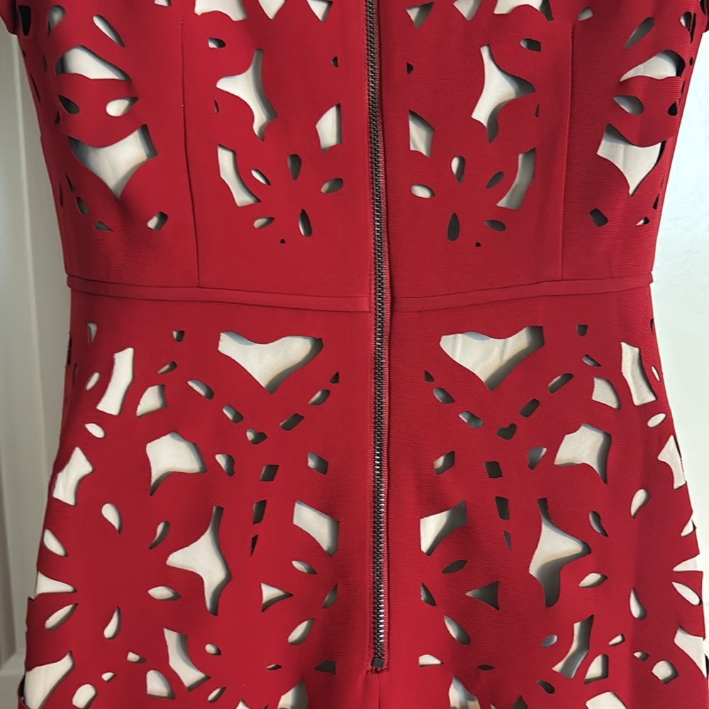 Anthropologie Moulinette Soeurs Red Laser Cut Dress Size 4 - Picture 4 of 7